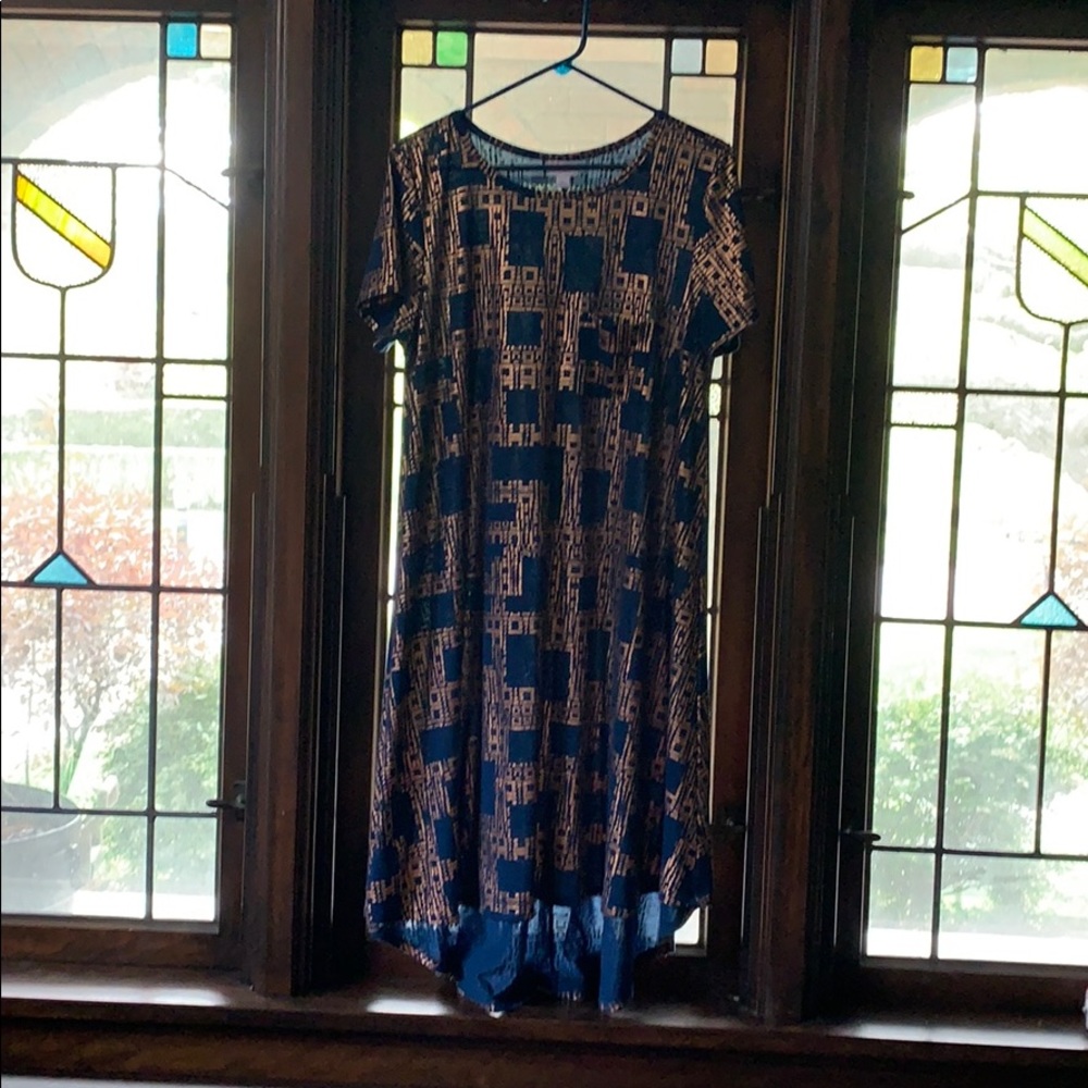 Hi-lo swing dress